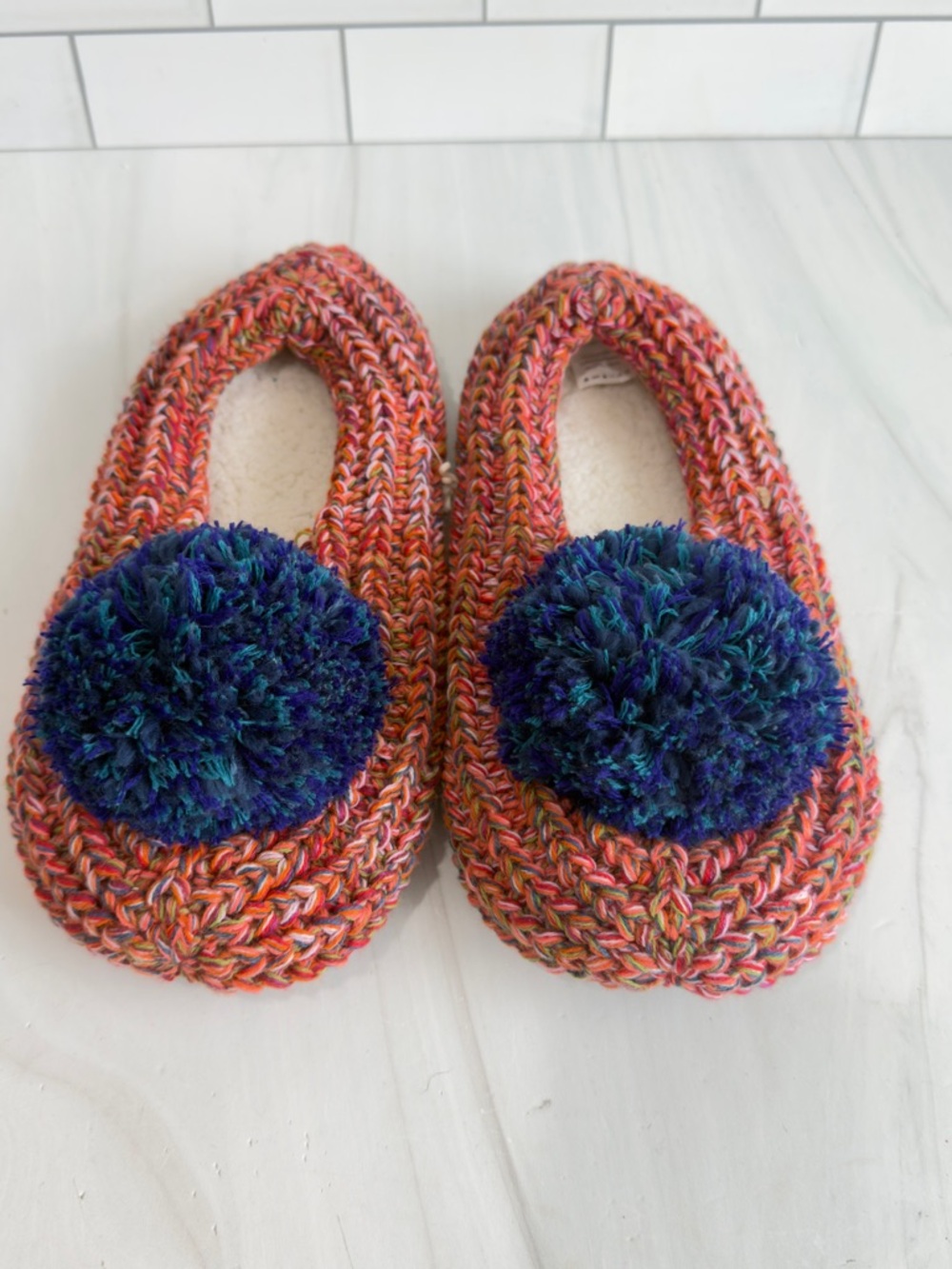 VERLOOP KNIT RIB LOUNGERS SLIPPERS CONFETTI PRINT SIZE Small/Medium